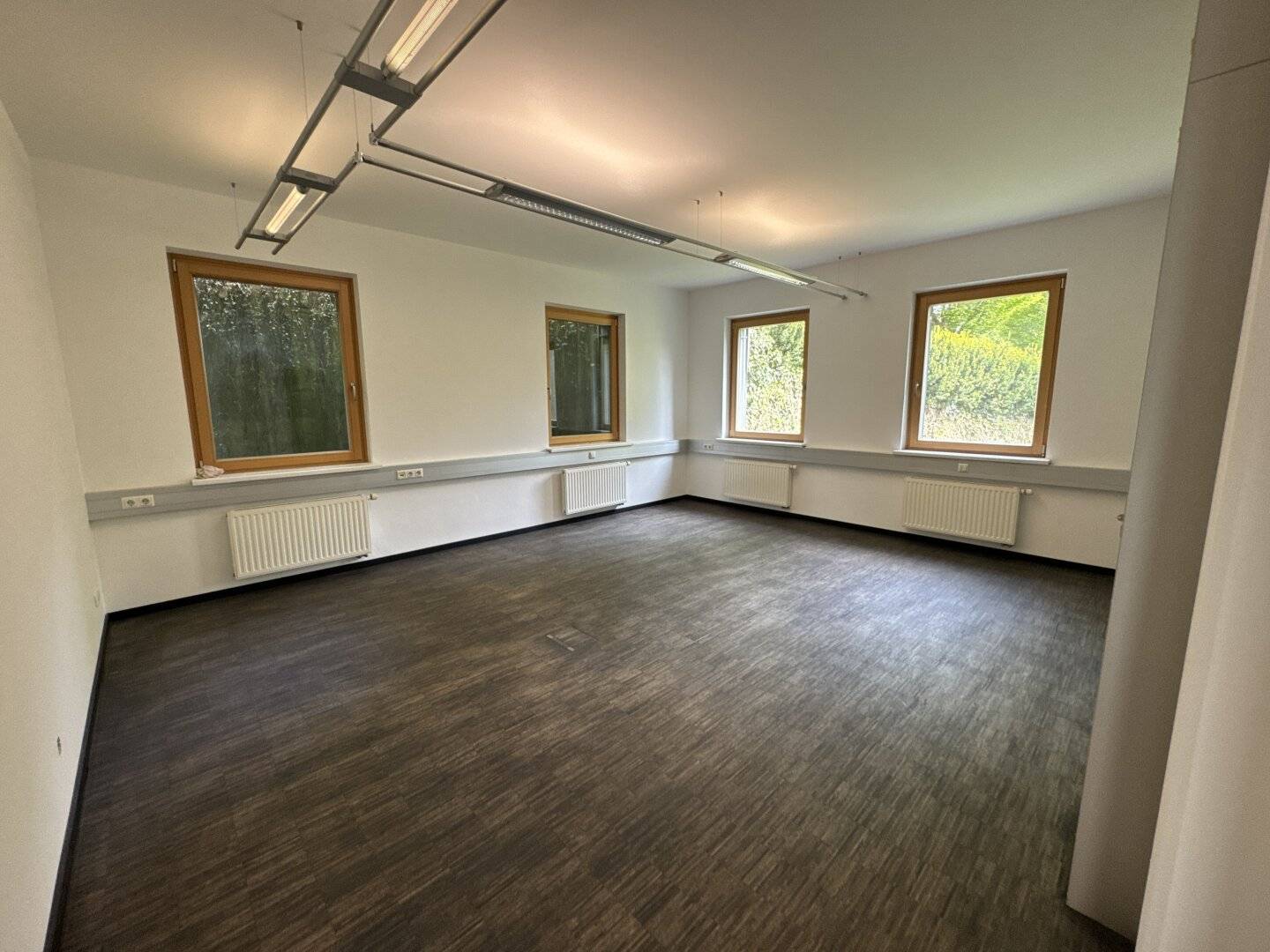 Office spaces for rent - Südoststeiermark, from 14m² to 184m² office