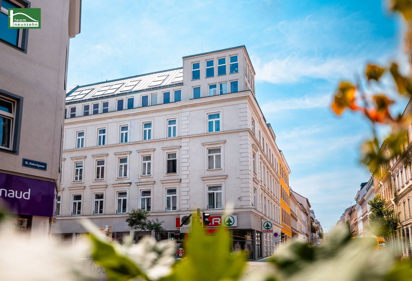 Viennese residential culture at the highest level – representative 5-room apartment in Haberlgasse