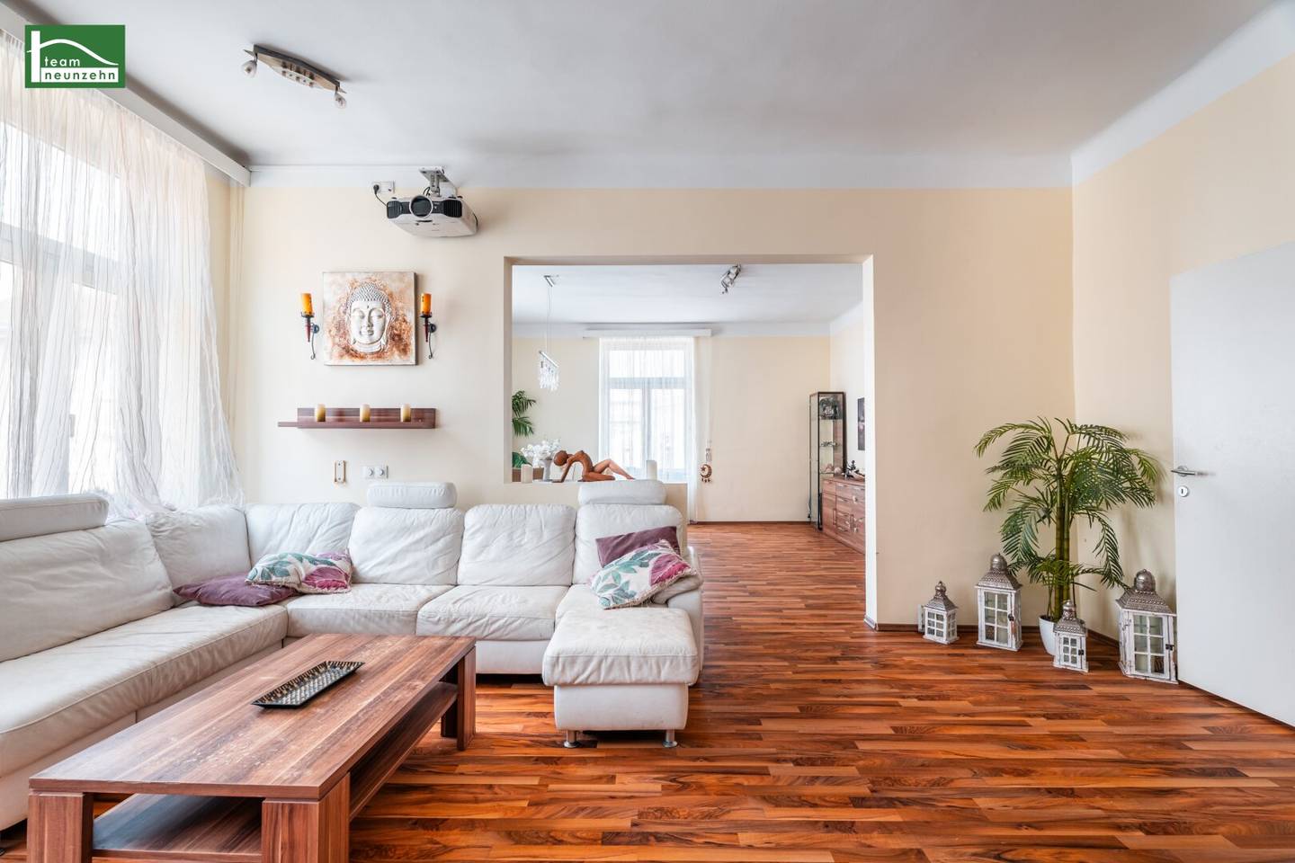 Viennese residential culture at the highest level – representative 5-room apartment in Haberlgasse