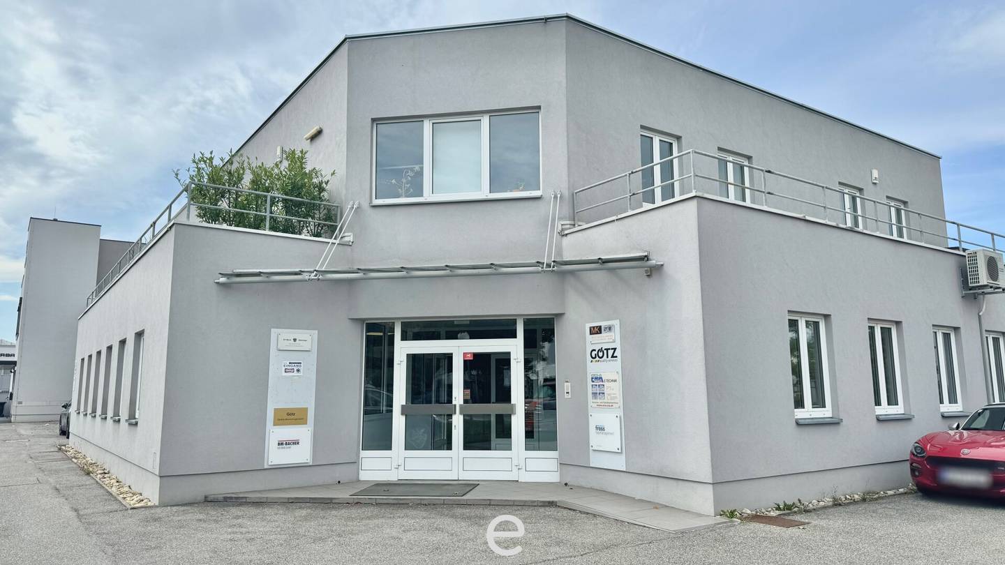 Modern office in 1230 Vienna: smart use and flexible expansion and storage options