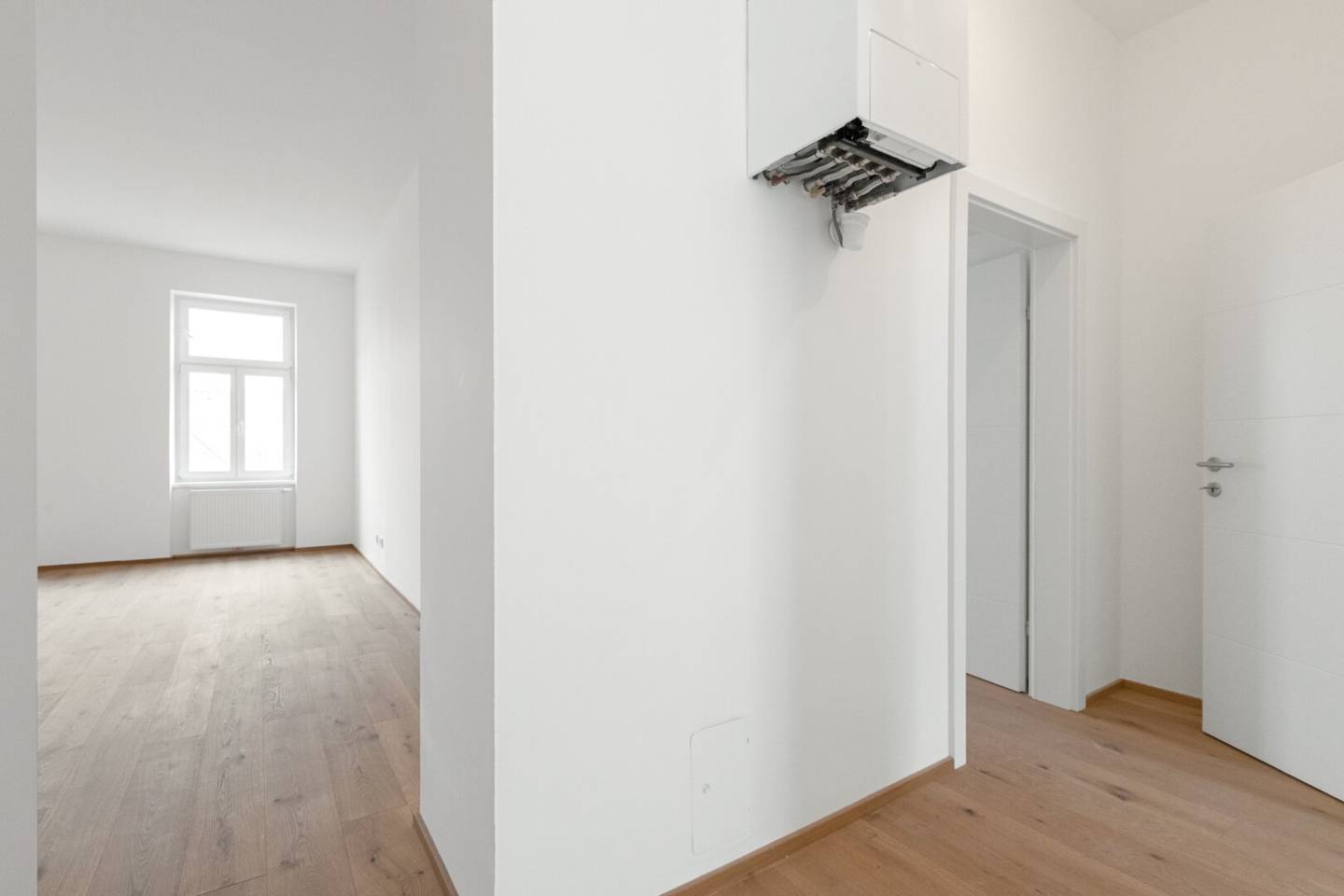 Moderne 3-Zimmer-Altbauwohnung mit Balkon | Erstbezug nach Sanierung