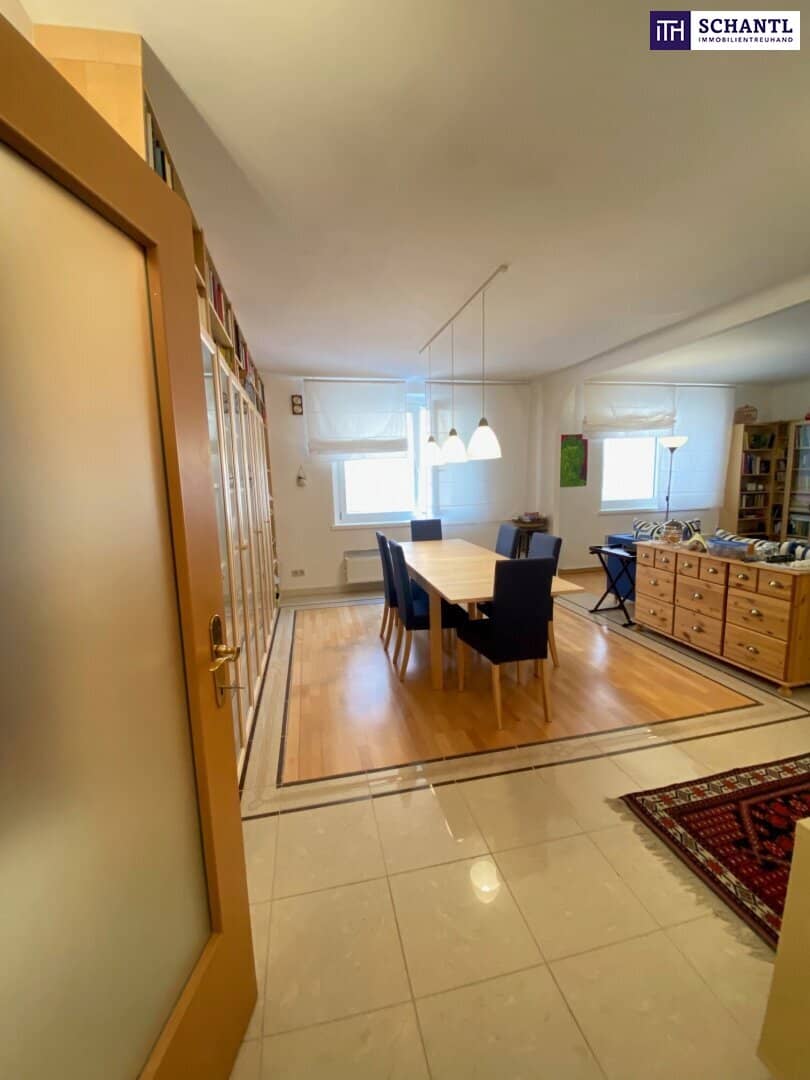 Spacious condominium with approx. 166 m² – currently used as two residential units – 4th District