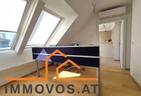Lichtdurchflutete Maisonettewohnung mit großer Terrasse und Lift