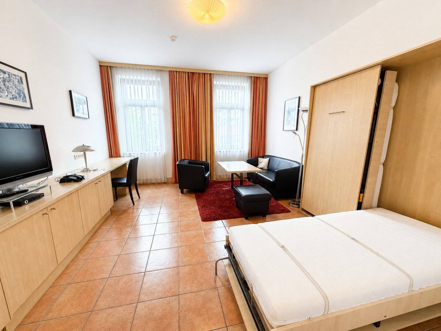 LIVE WHERE MÖDLING IS MOST BEAUTIFUL | 2 rooms | 73 m² living area | Terrace approx. 25 m² | Parking space | Fitted kitchen | FREE RENT