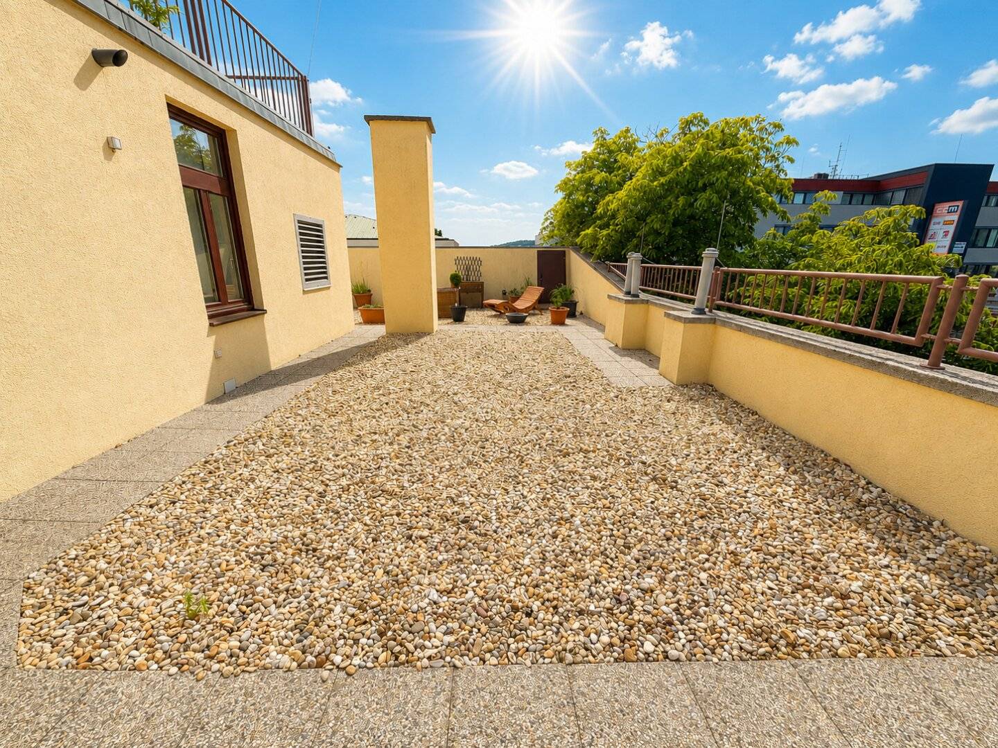 LIVE WHERE MÖDLING IS MOST BEAUTIFUL | 2 rooms | 73 m² living area | Terrace approx. 25 m² | Parking space | Fitted kitchen | FREE RENT