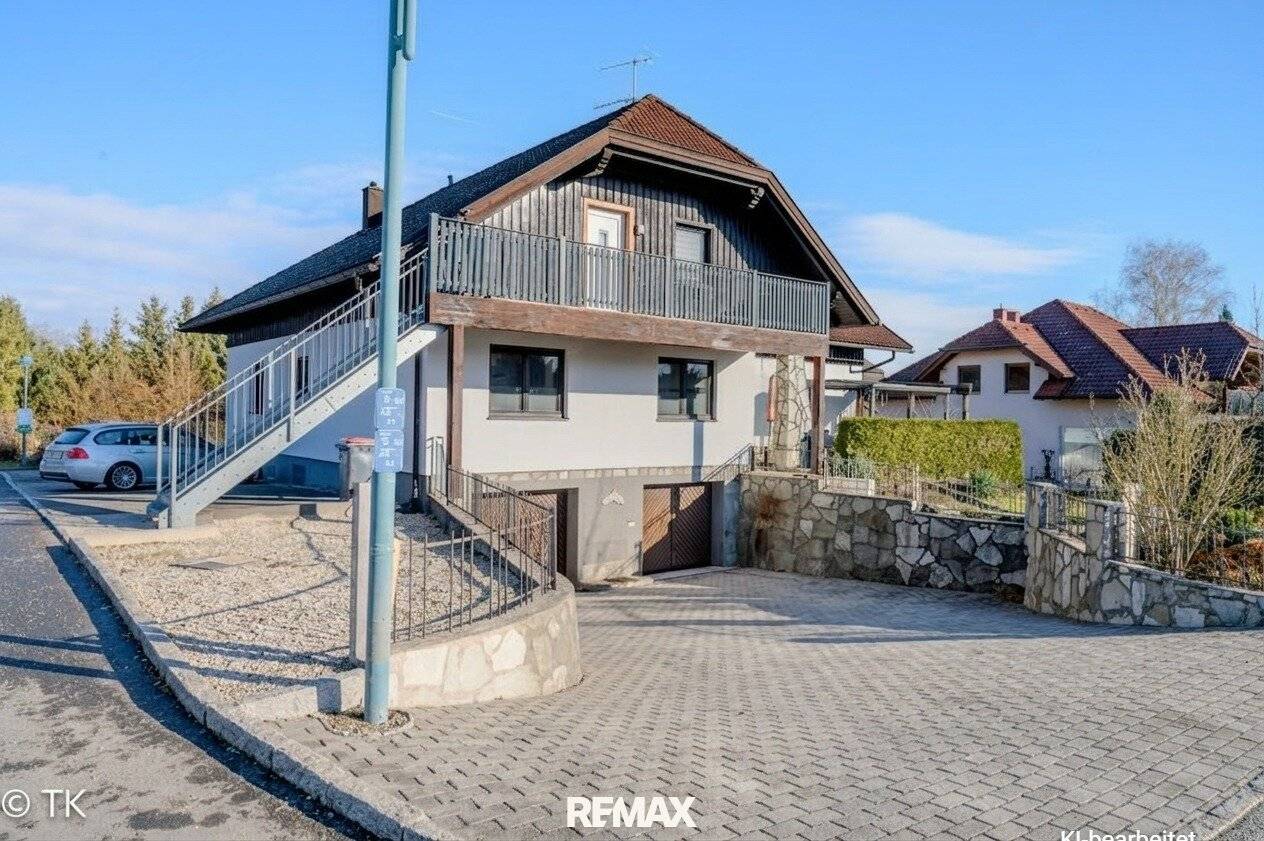 Attractive investment property in Eggerding, fully let multi-family house