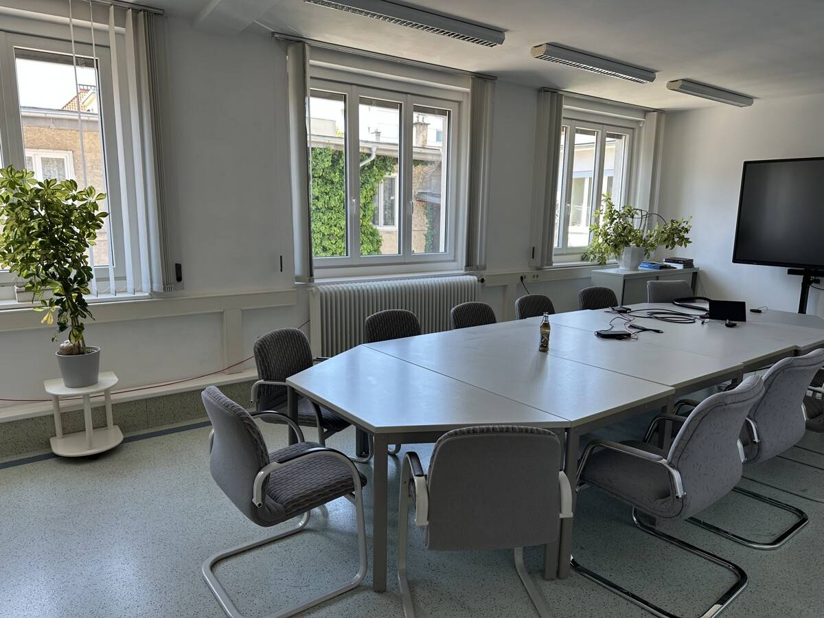 Air conditioned office space central with storage option Loftwohnung