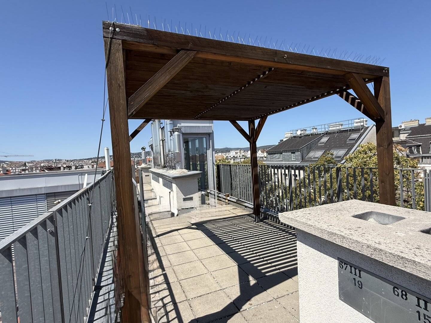 Schöne Terrassenwohnung im Herzen der Josefstadt!