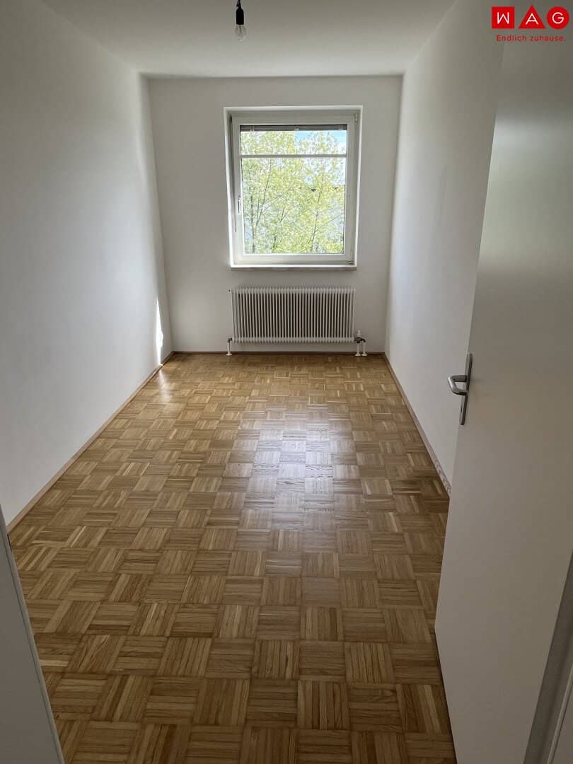 Bright 3-room apartment in Linz/Oed with loggia – perfect for couples, families or singles Available from 01.09.2026