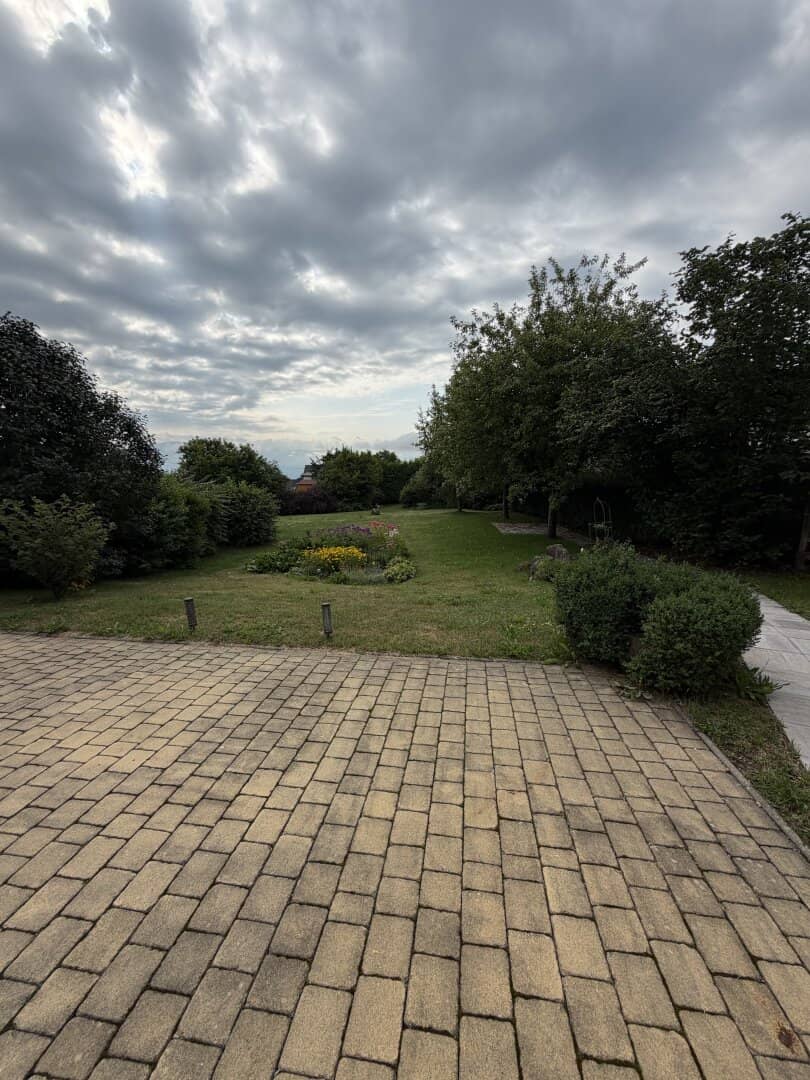 Single-family house with large garden in Seckau