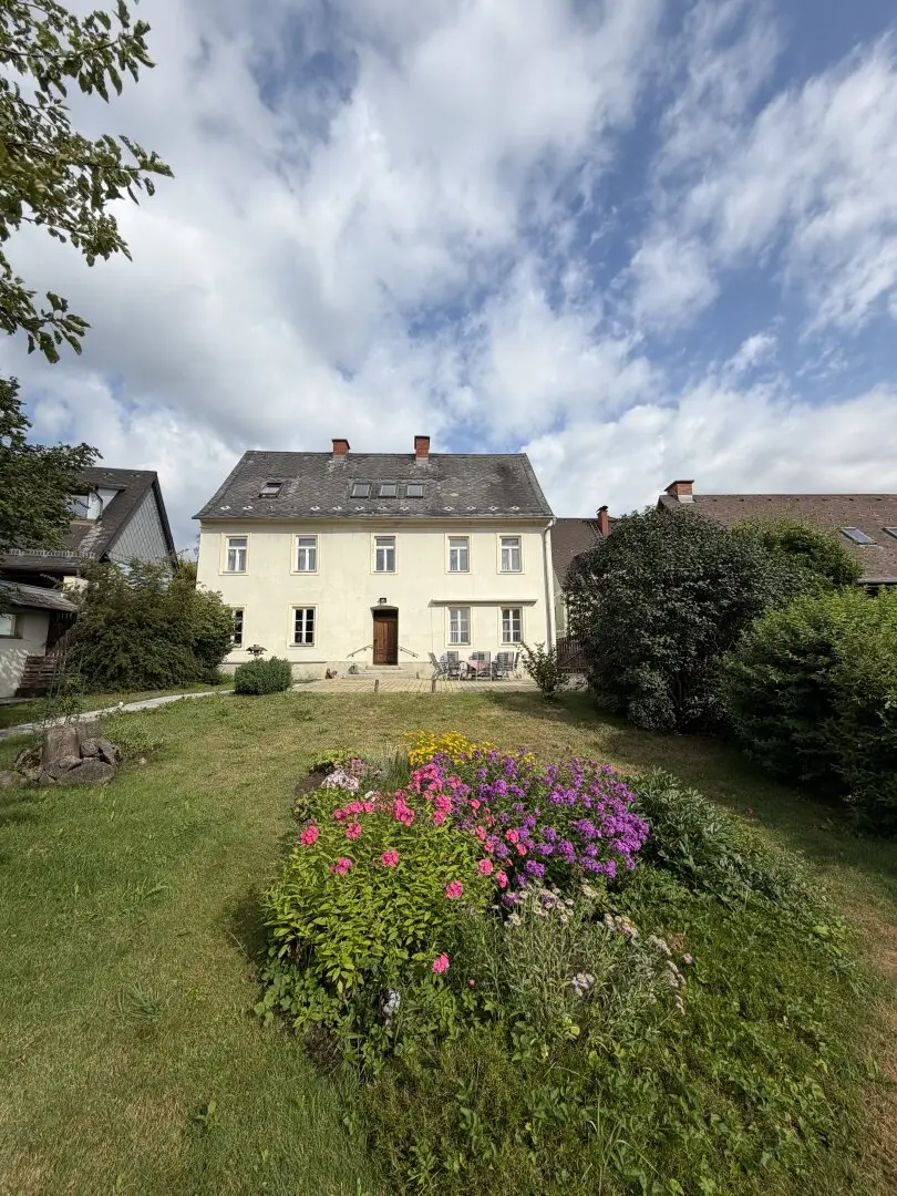 Single-family house with large garden in Seckau