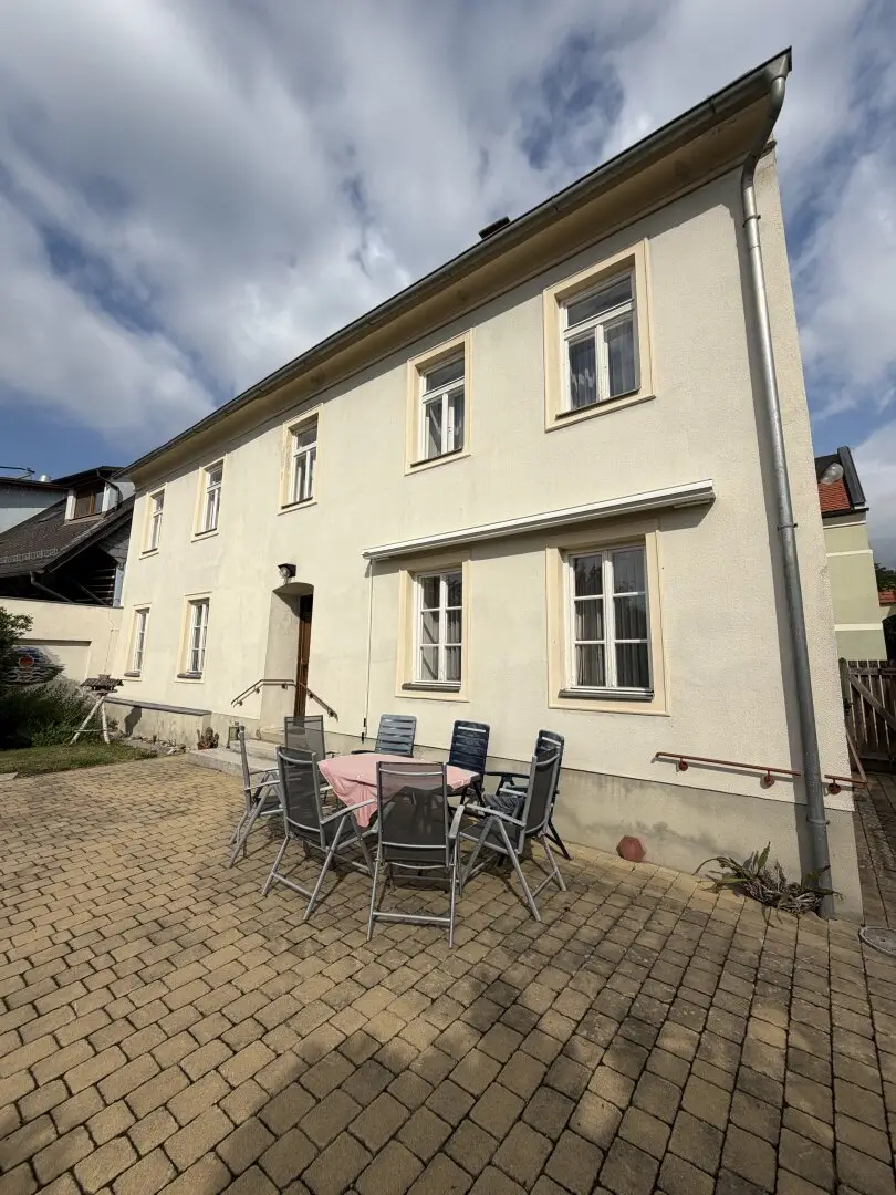 Single-family house with large garden in Seckau