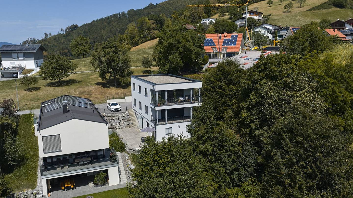 Attraktives Mehrfamilienhaus als Kapitalanlage mit Eigennutzungspotenzial in Fraxern