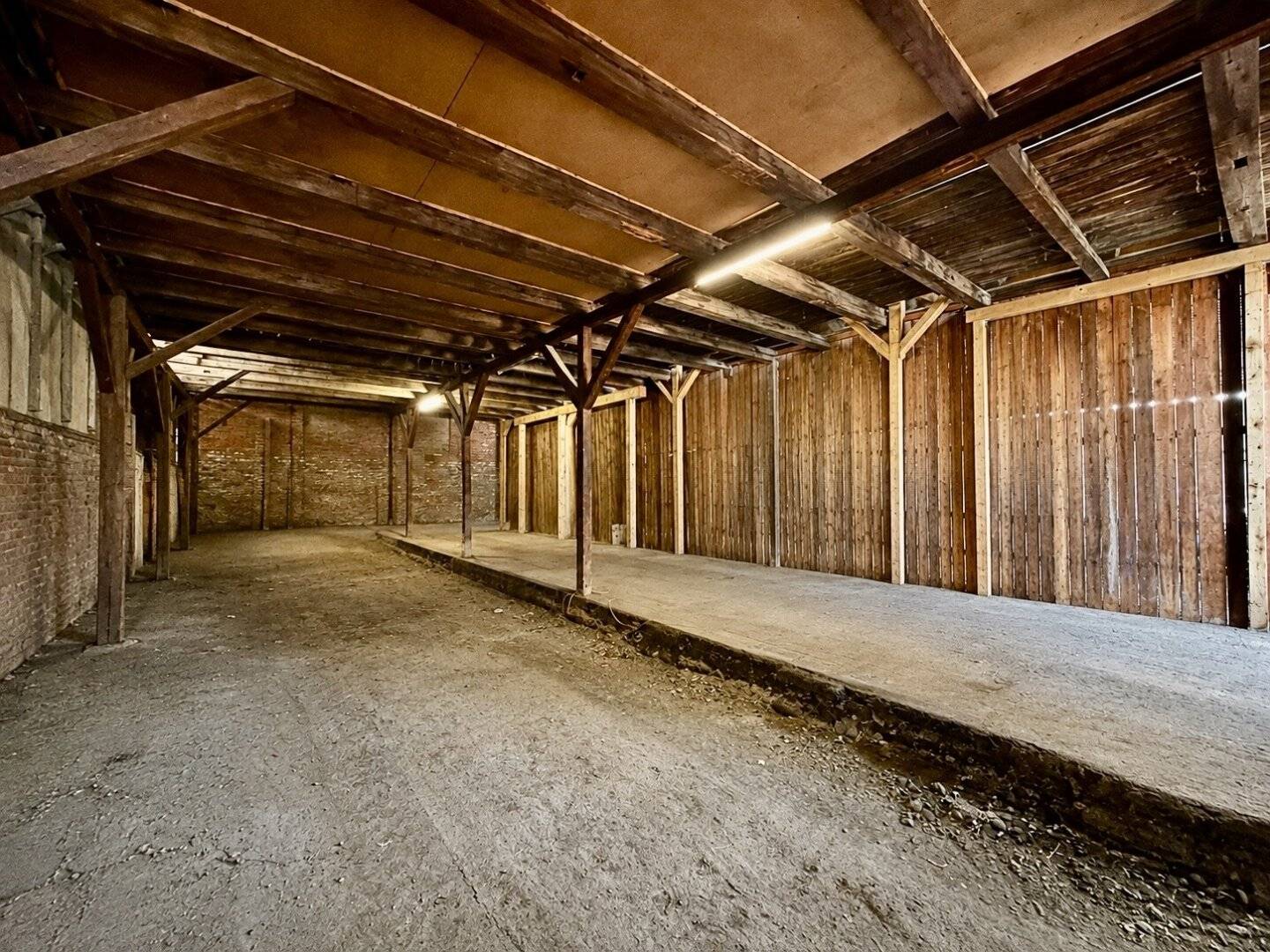 Storage space for rent, approx. 162 m², Liebenau, Graz