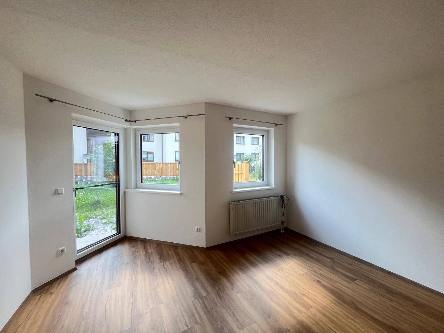 Ground floor apartment with private garden and sunny terrace