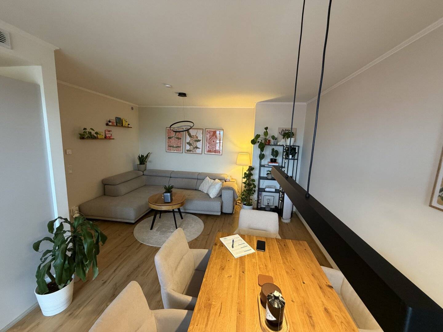 Commission-free and available immediately: 3 room apartment with distant view directly at the city boundary Vienna - Top 3/33