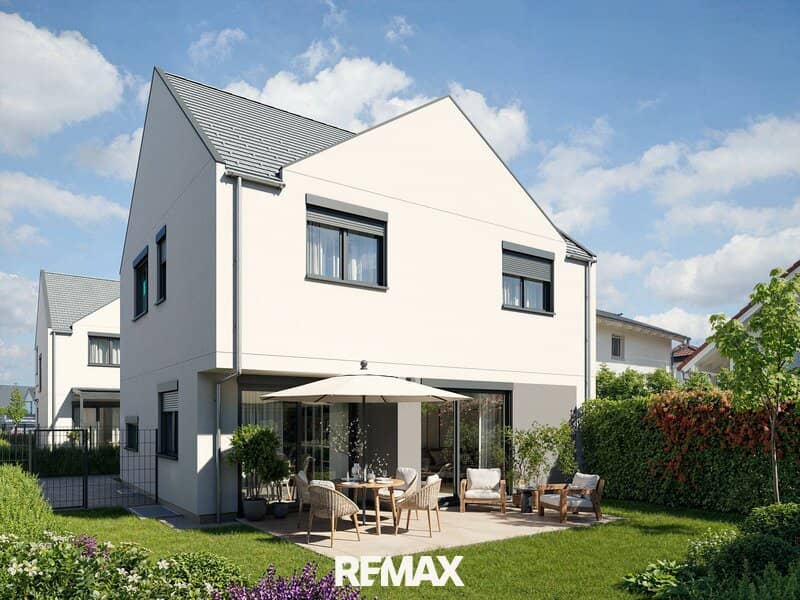 First occupancy! Single family house in a quiet location in Hirschstetten on own land