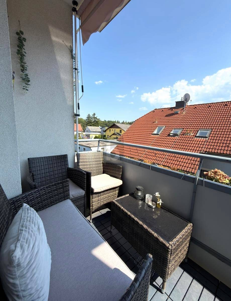 Ruhige zentrumsnahe Wohnung mit Balkon und moderner Küche