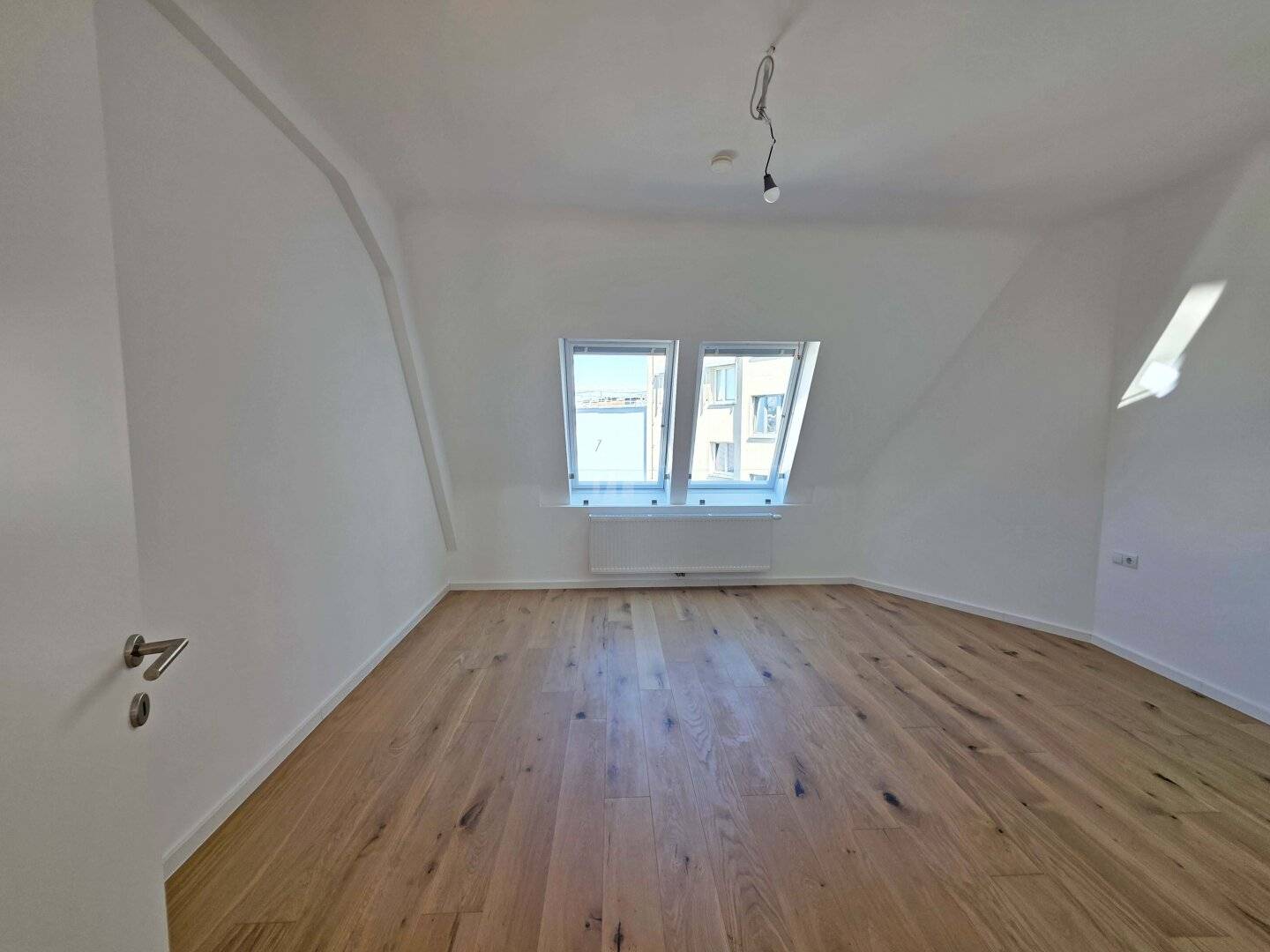 OBERE DONAUSTRASSE | FROM SEPTEMBER 2026 | 3-room attic apartment near Schottenring
