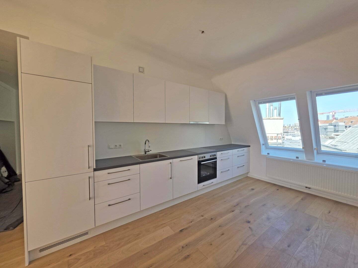 OBERE DONAUSTRASSE | FROM SEPTEMBER 2026 | 3-room attic apartment near Schottenring