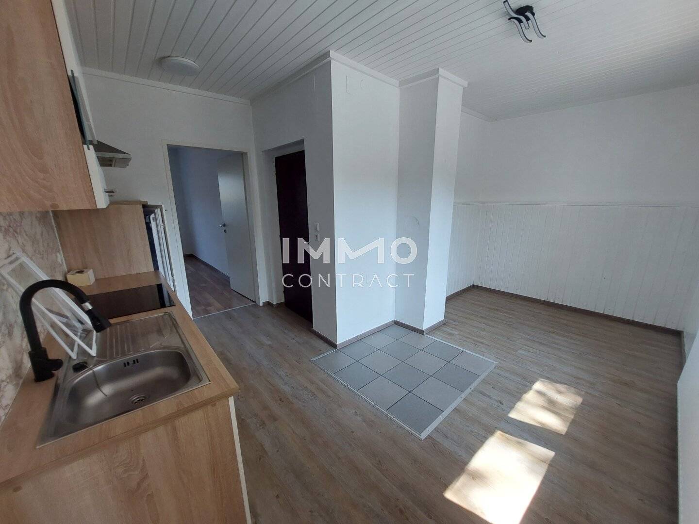 Living in the countryside approx. 80 m² ground floor apartment with garden near Mank