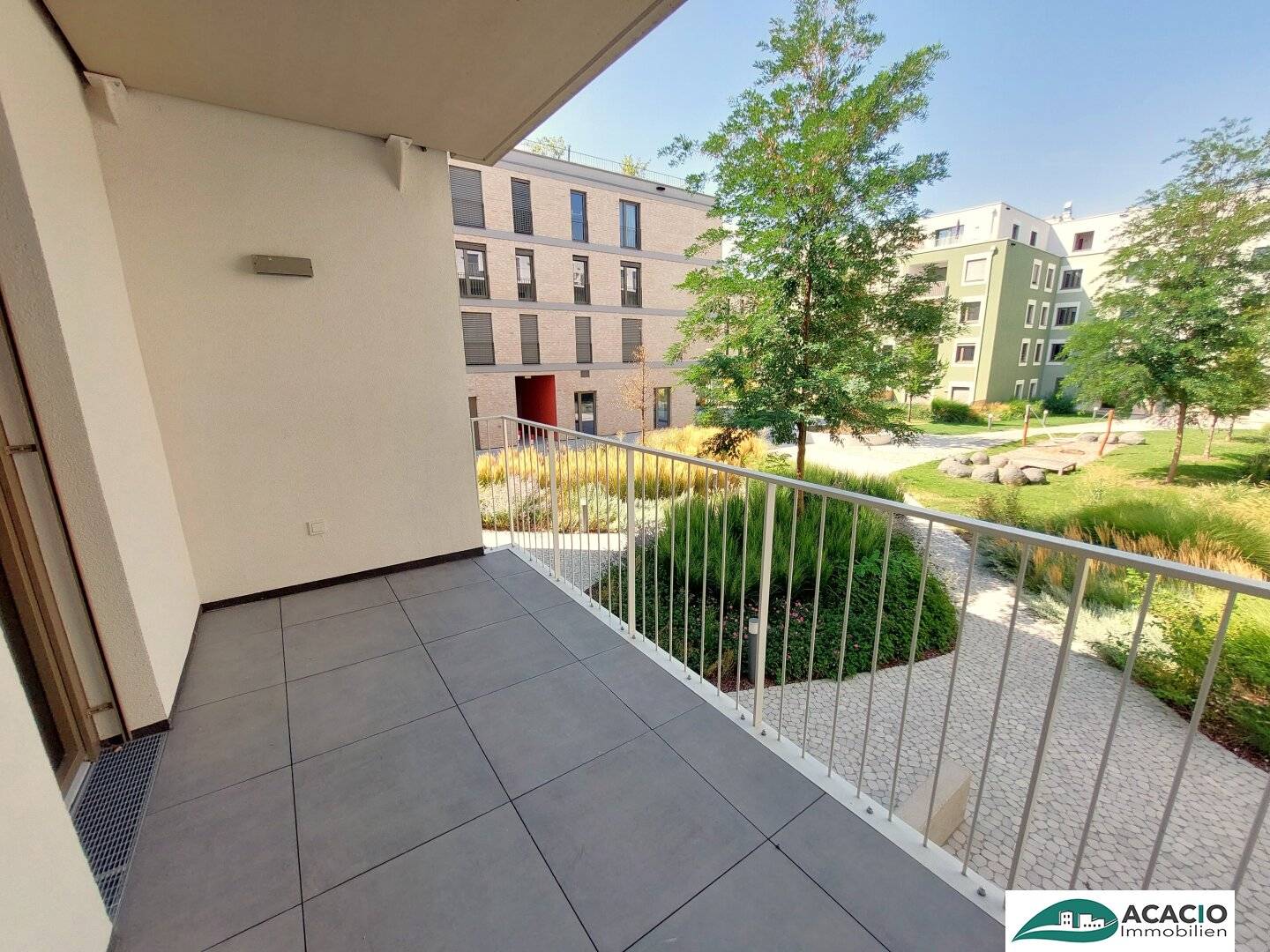 Top modern 3-room apartment with loggia, your residential dream in the Tullnerfeld, underground parking available on request