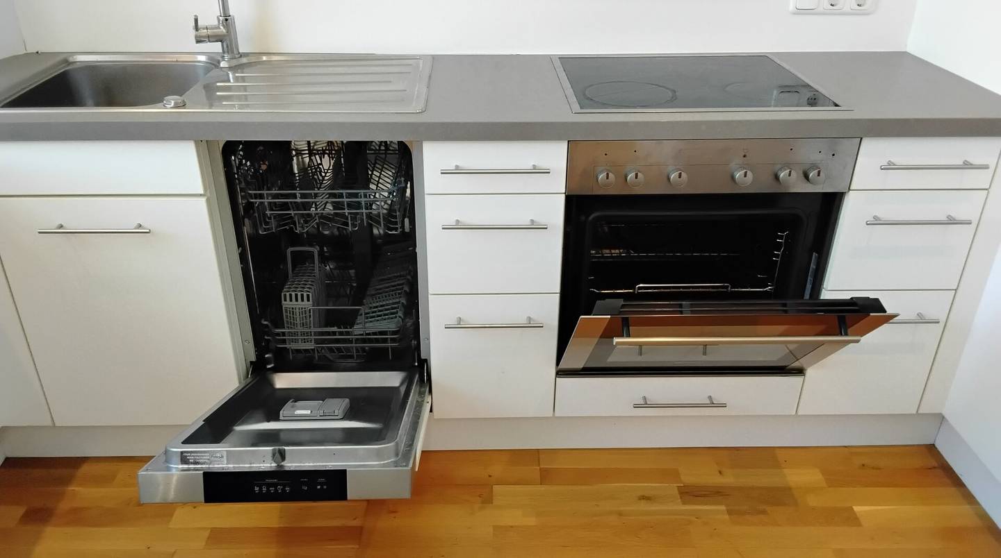An attractive 3-room apartment of approx. 99 m² on the 2nd floor in Wels