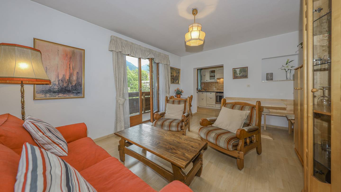 Ground floor apartment with view of Kitzbüheler Horn and two balconies