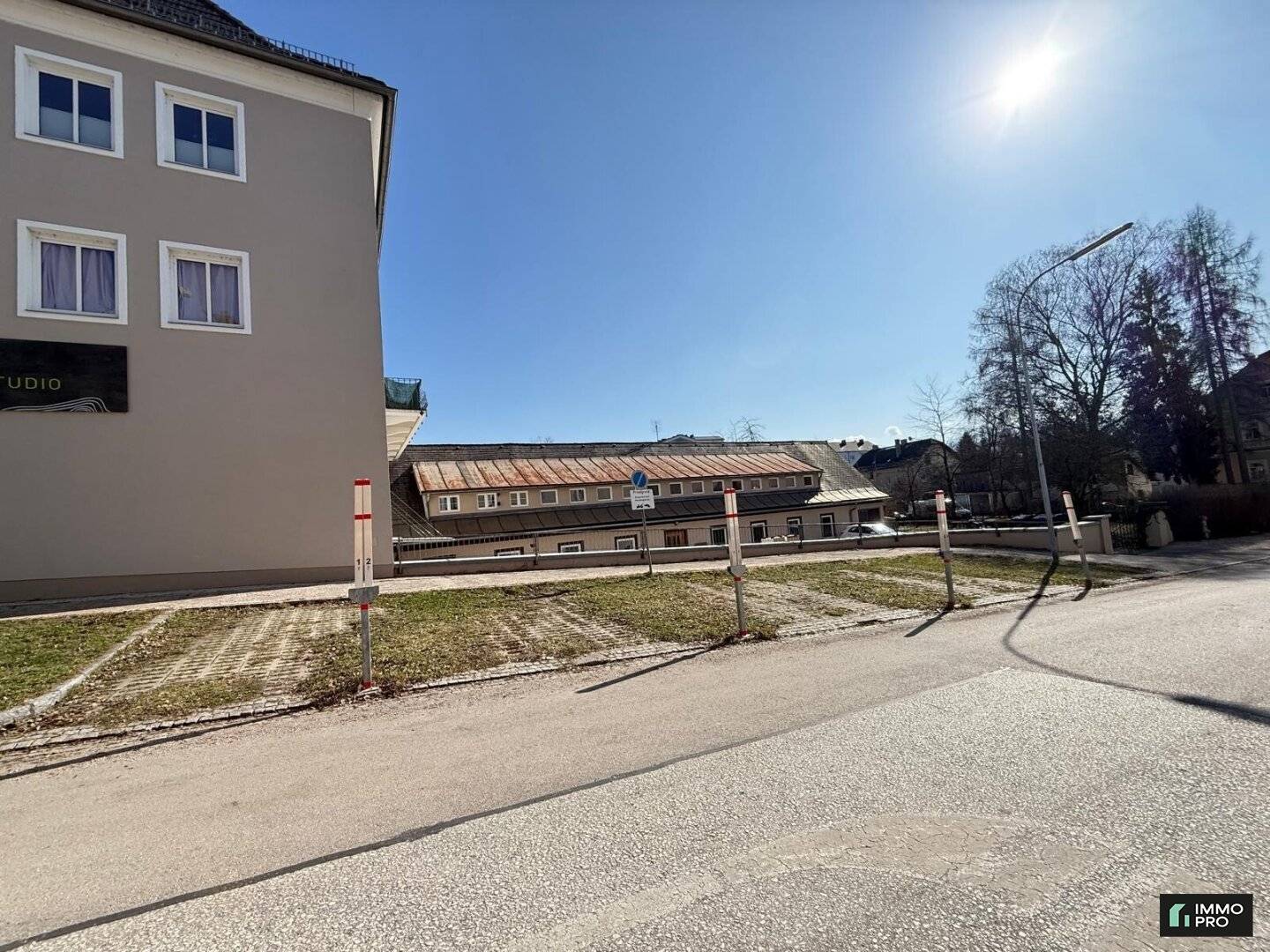 Parking spaces for rent in Villacher Straße 95