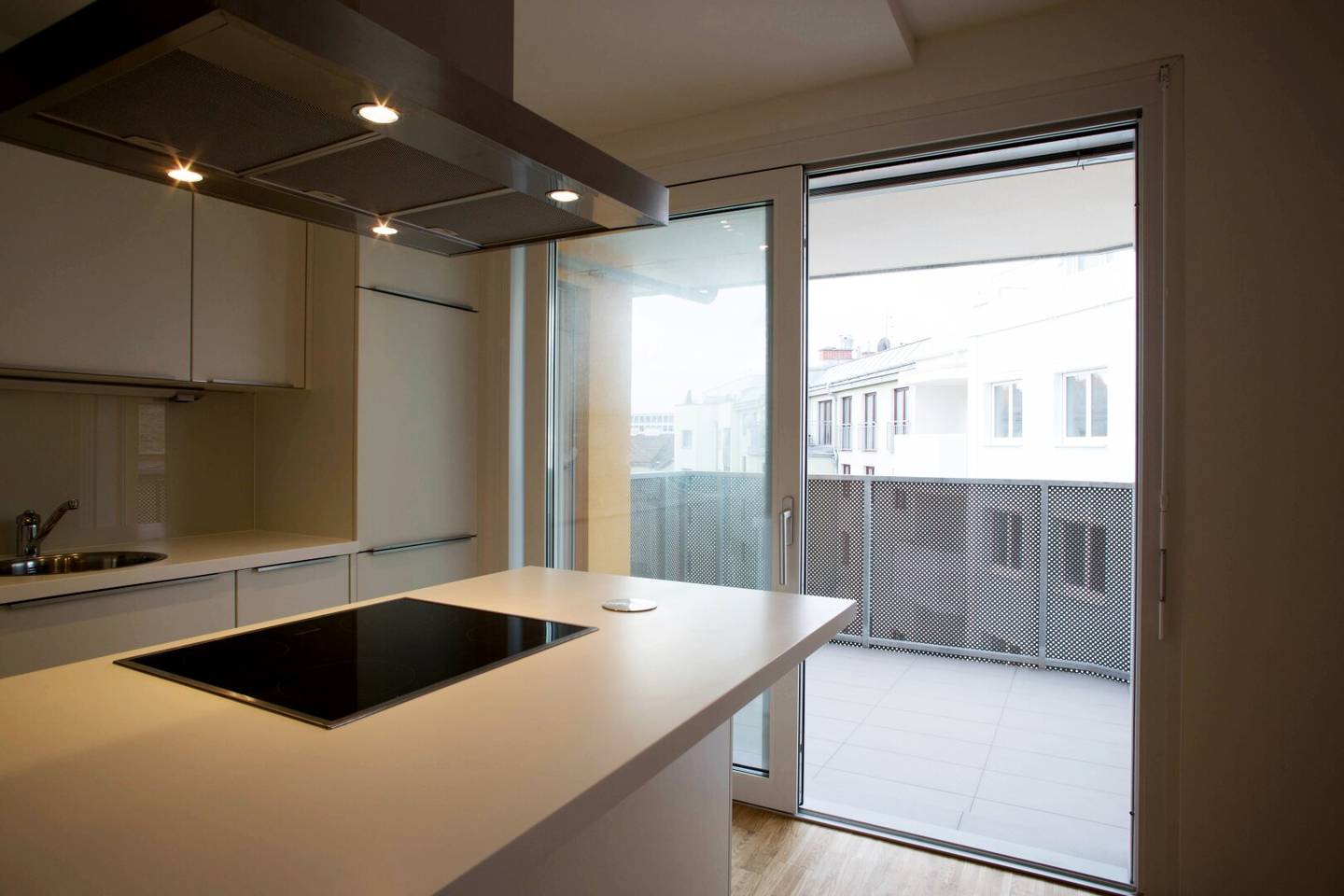 Sonnendurchflutete 2-Zimmer-Wohnung mit Balkon!