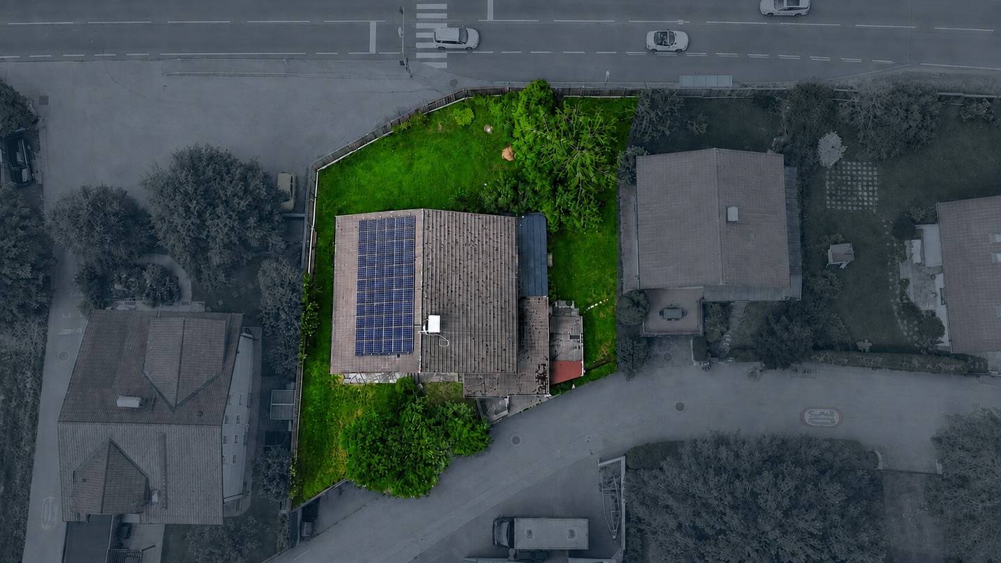 BESTENS VERMIETETES ZWEIFAMILIENHAUS MIT ZUKUNFTSPOTENZIAL IN SCHÖNGUMPRECHTING