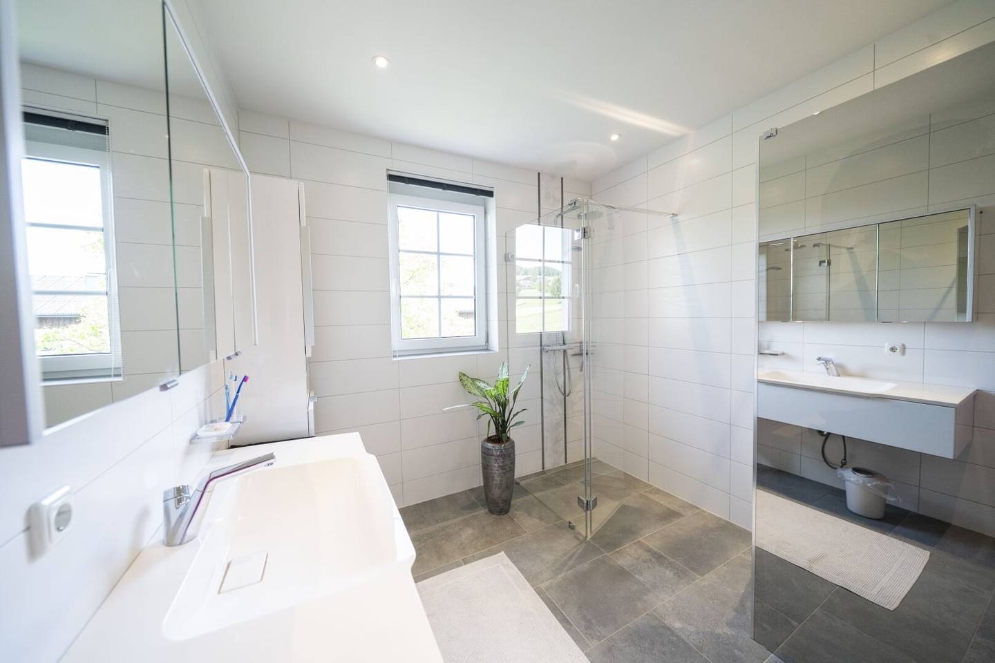 Stilvolle Dachgeschoßwohnung | See- &amp; Gebirgsblick