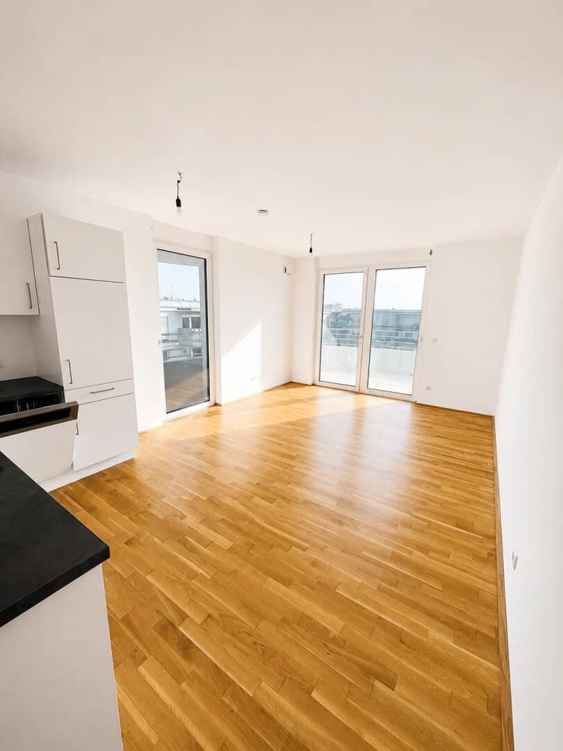 TRAUMWOHNUNG mit 3 Zimmern, Tiefgaragenparkplatz und herrlicher Terrasse in Graz