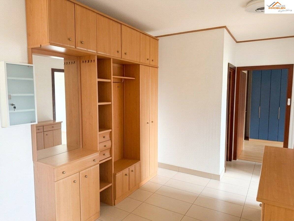 Large and spacious 4 room rental apartment