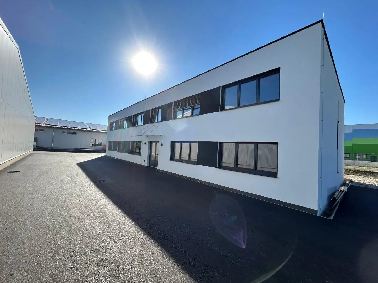 Moderne Bürofläche im Erstbezug – energieeffizient, verkehrsgünstig und repräsentativ
