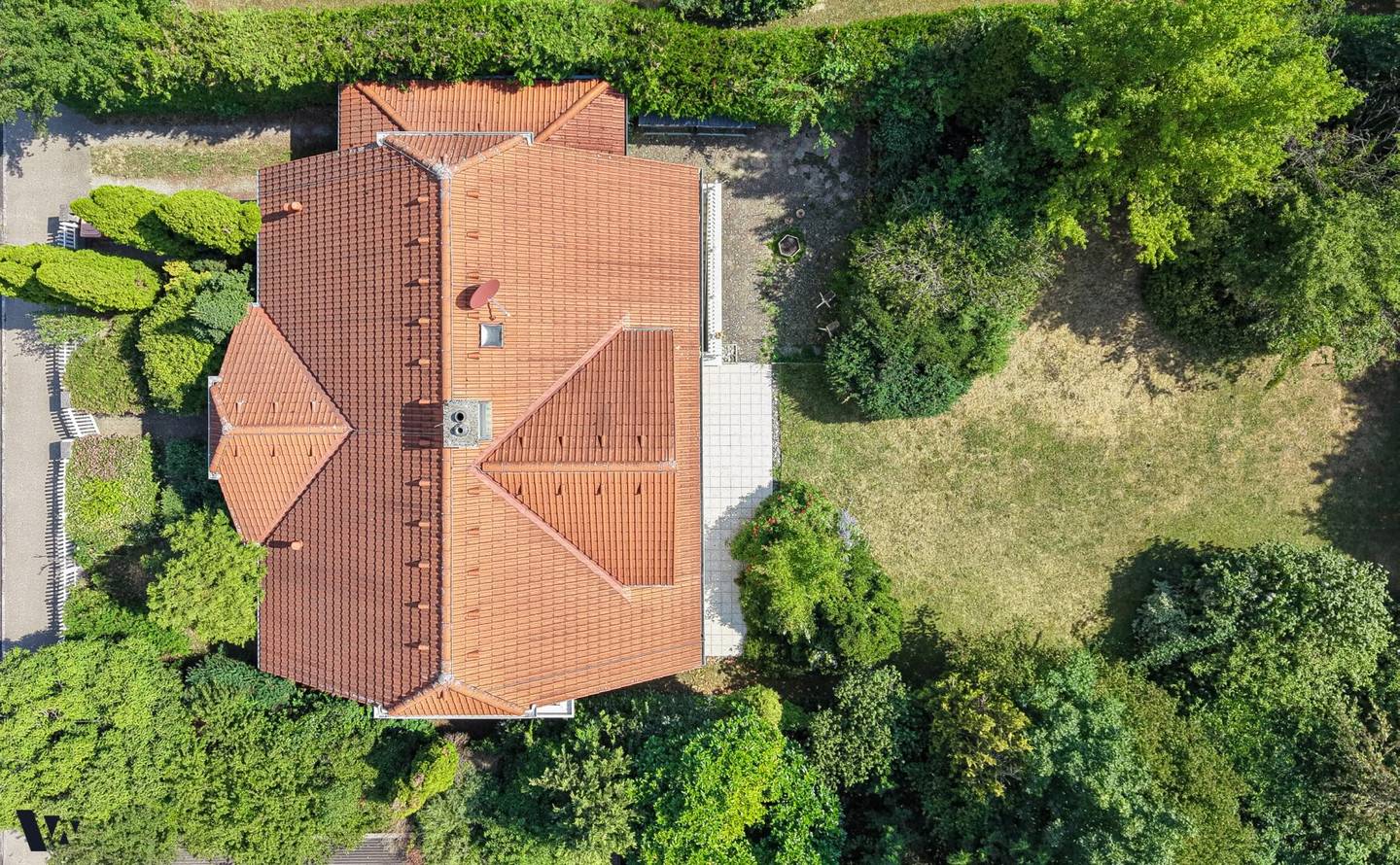 FAMILIENTRAUM IN NEULENGBACH | GROßZÜGIGES EINFAMILIENHAUS MIT GARTENIDYLLE