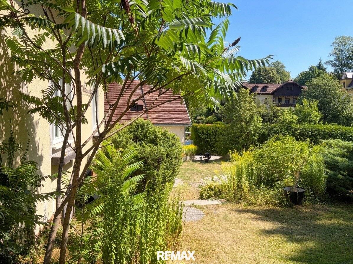 Charming 3-room apartment in Küb, 86.5m², with fireplace &amp; bathtub - ideal for peace seekers