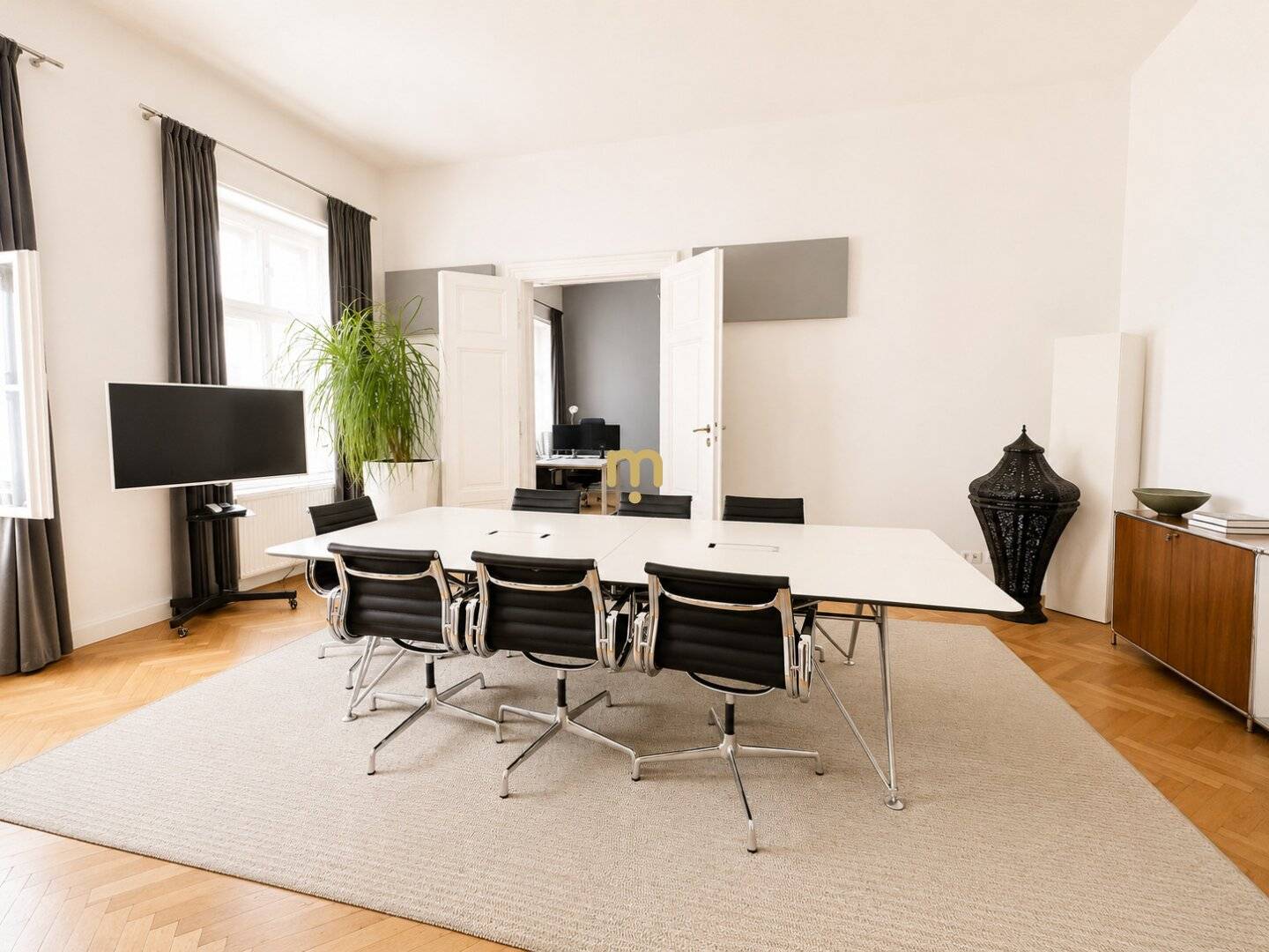 Stylish All-inclusive 2-room office space near Kärntner Straße and Opera - 52 m² for rent