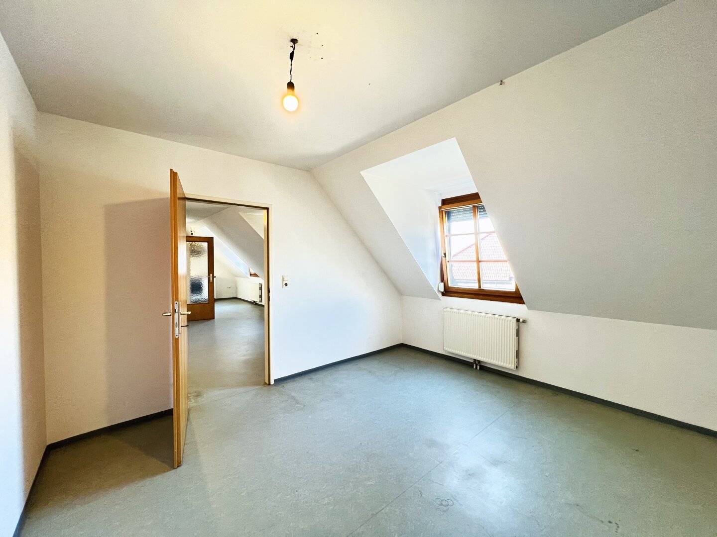 Zentral wohnen in Loosdorf – 49 m², 2 Zimmer &amp; nur € 549!