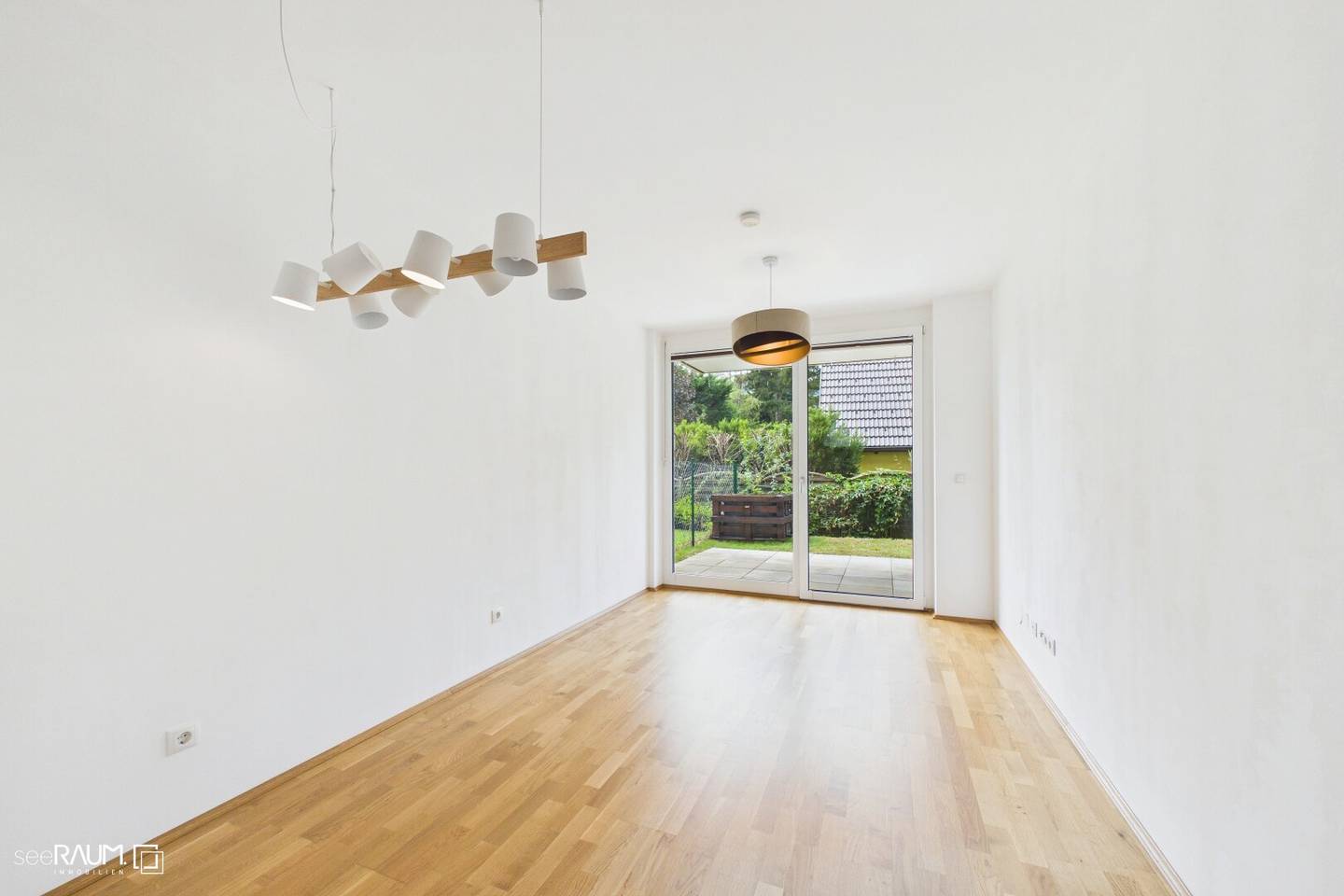 Modern garden apartment in a quiet residential location