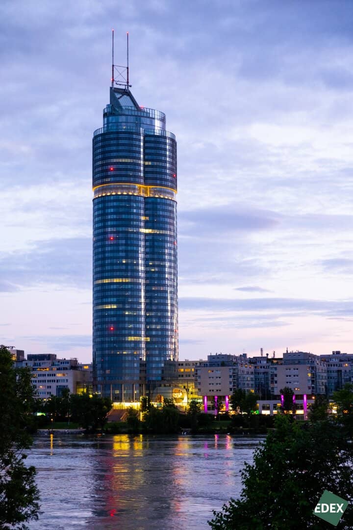 Working with a View in the Millenniumtower