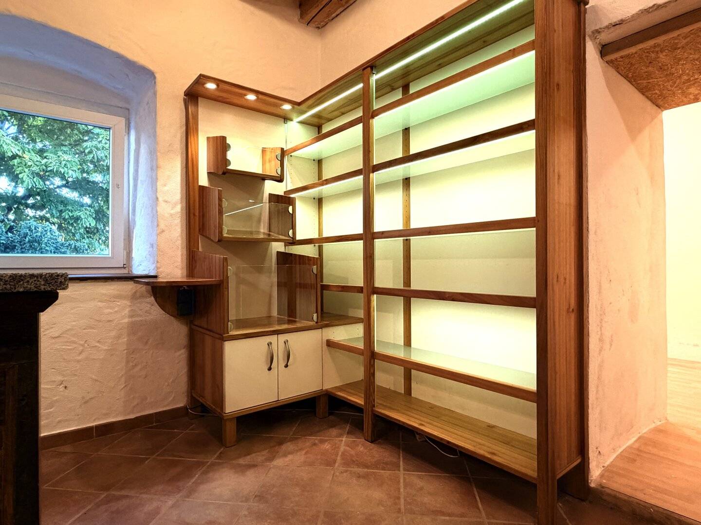 Commercial space in Fraham, ideal for farm shop, direct marketing and sales