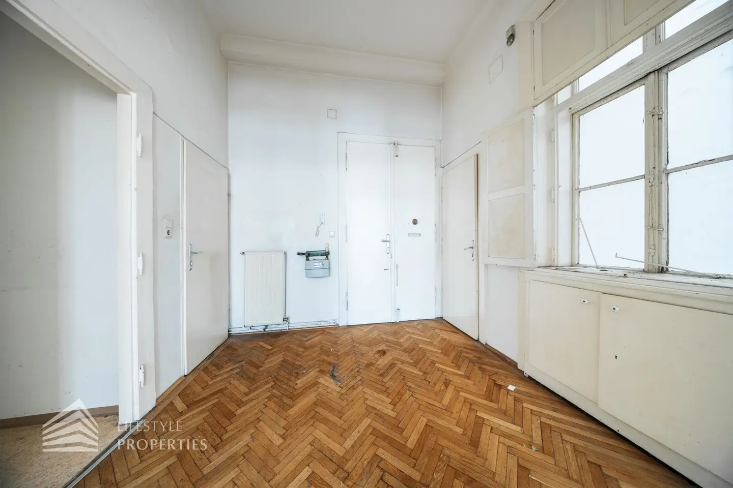 Sanierungsbedürftige 3-Zimmer Wohnung, Nähe Westbahnhof