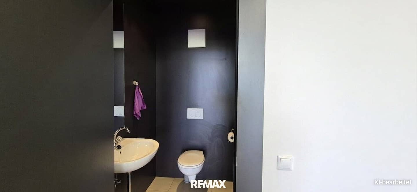 Your new business address in Vomp – attractive commercial space in a good location