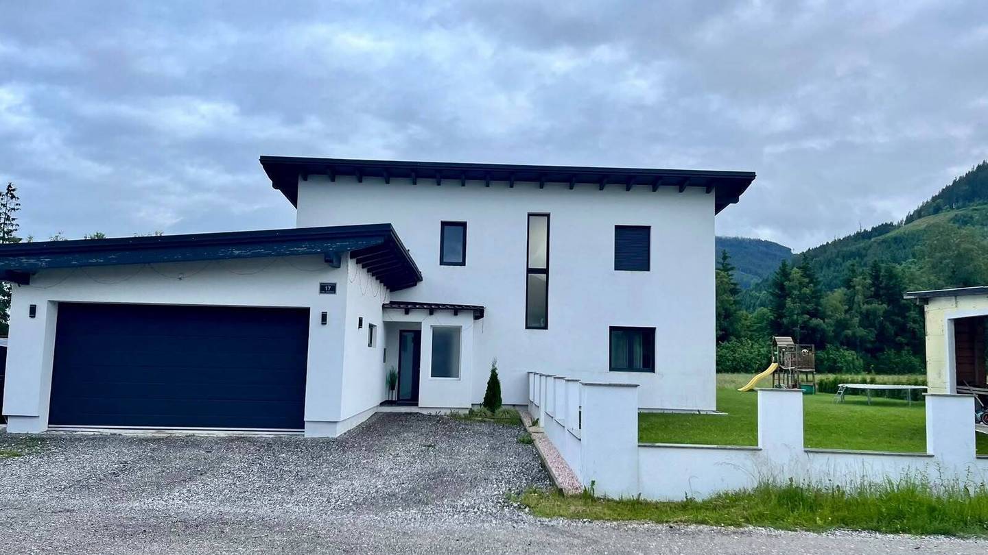 Modernes Einfamilienhaus– 220 m² Wohn- &amp; Lebensraum mit großem Garten in traumhafter Naturlage