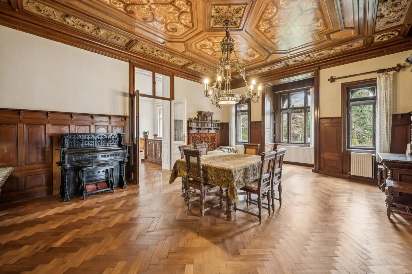 Spacious multi-family house with 3 residential units and park-like grounds