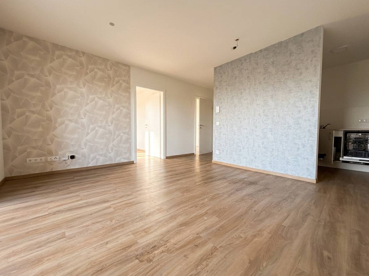 Bright apartment with modern kitchen and parking near Naarn
