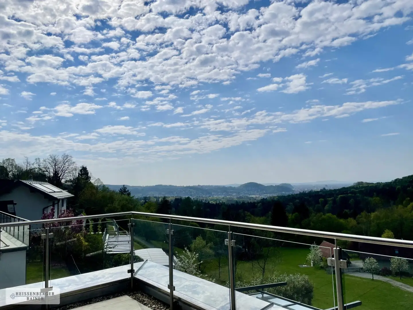 Großzügiges Einfamilienhaus in Graz-St.Veit mit Wellnessbereich und Ausblick