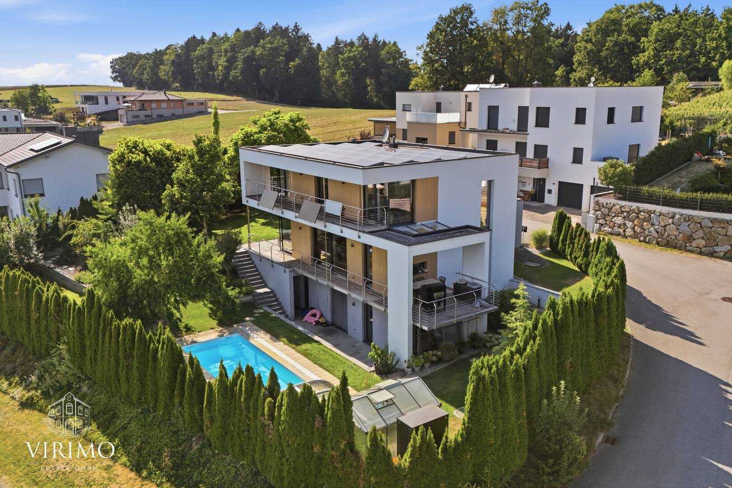 Exklusives Einfamilienhaus mit Panoramablick, Salzwasserpool, Photovoltaik und hochwertiger Ausstattung in Arbing bei Perg