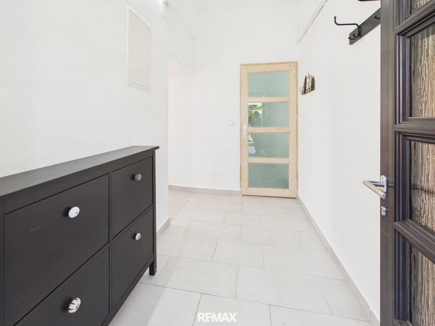 Kapitalanlage mit 6,5% Rendite - Modernisierte 2-Zi-EG-Wohnung mit Garten, Terrasse &amp; Parkplatz in Deutschkreutz!